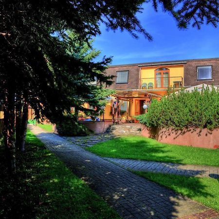 Penzion Agrothermal Bešeňová Exterior foto